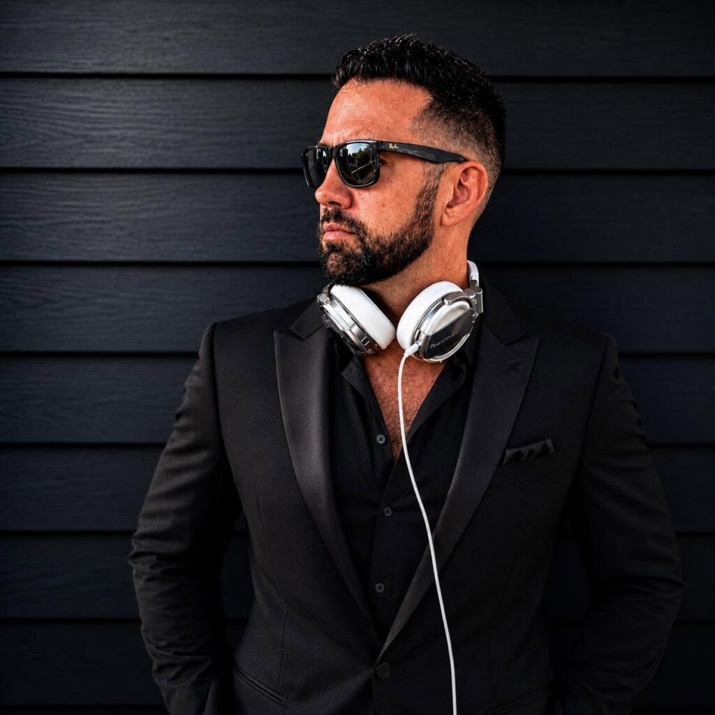 DJ Robbie Carrigan